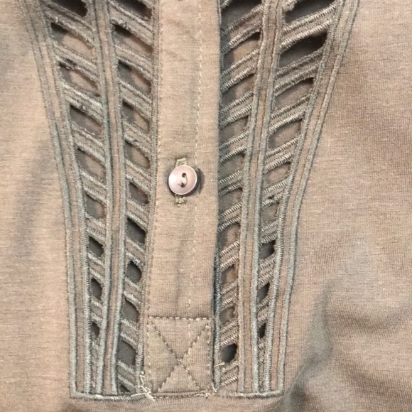 top - Picture 6 of 6